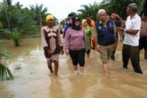 Masih Kebanjiran Enam Desa di Rokan Hulu