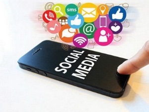 Media Sosial Pengguna Tertinggi Layanan Telkomsel  Lebaran