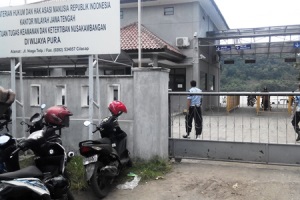 100 Napi Lapas CipinangD ipindahkan ke Nusakambangan