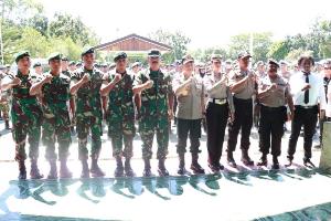 Panglima TNI Apresiasi Prajurit TNI-Polri Bantu Korban Banjir di Jayapura